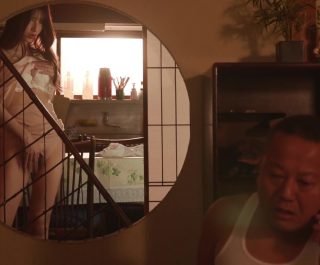 Phim sex vợ ướt át khi qua nhà bố dượng