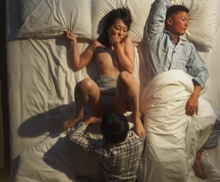 Đêm vụng trộm đê mê với vợ cấp trên